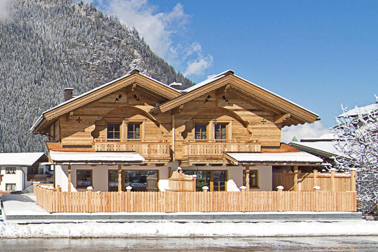 Alpenchalet Brücke Mayrhofen Zimmer foto
